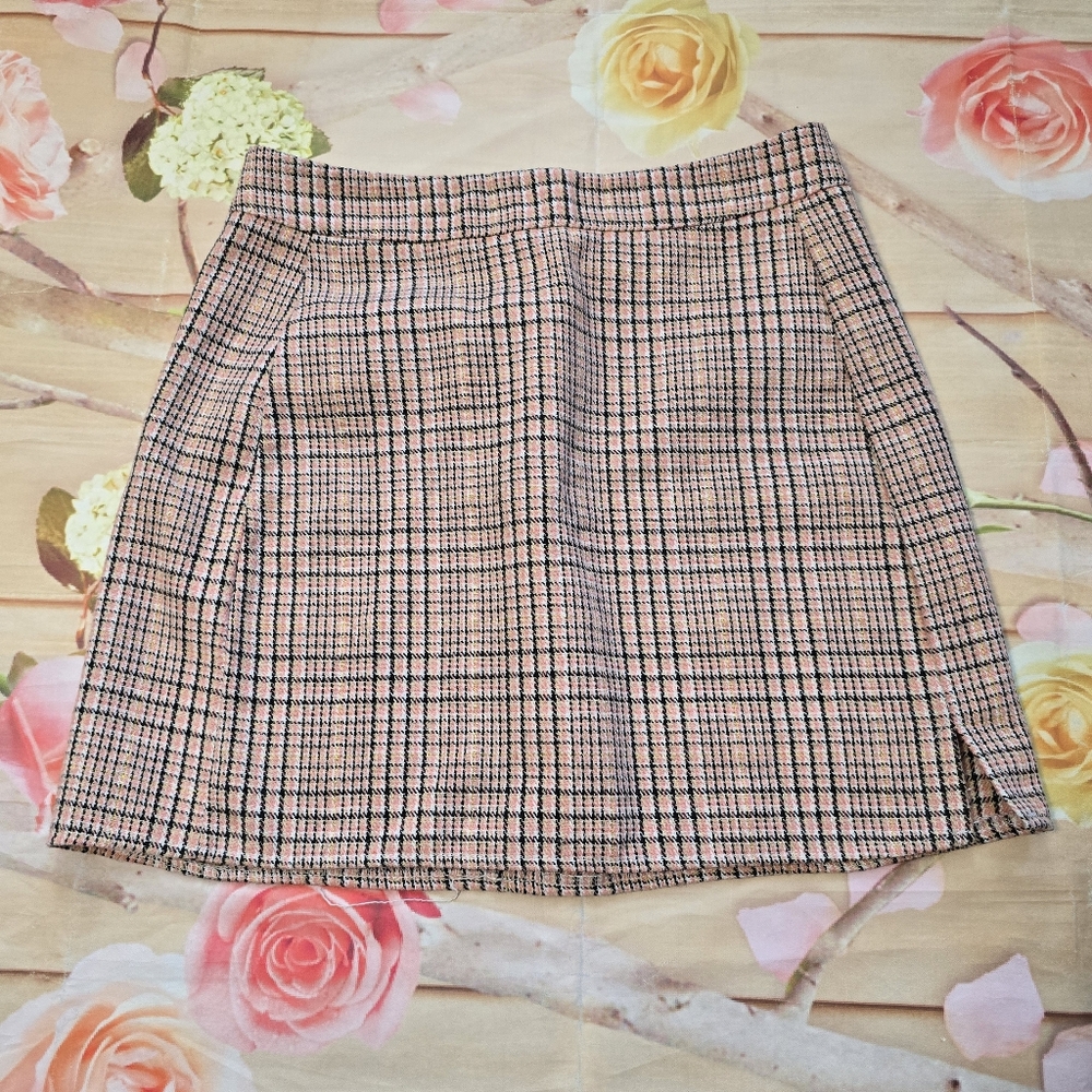 Plaid Women's Skirt - Picture 1 of 7